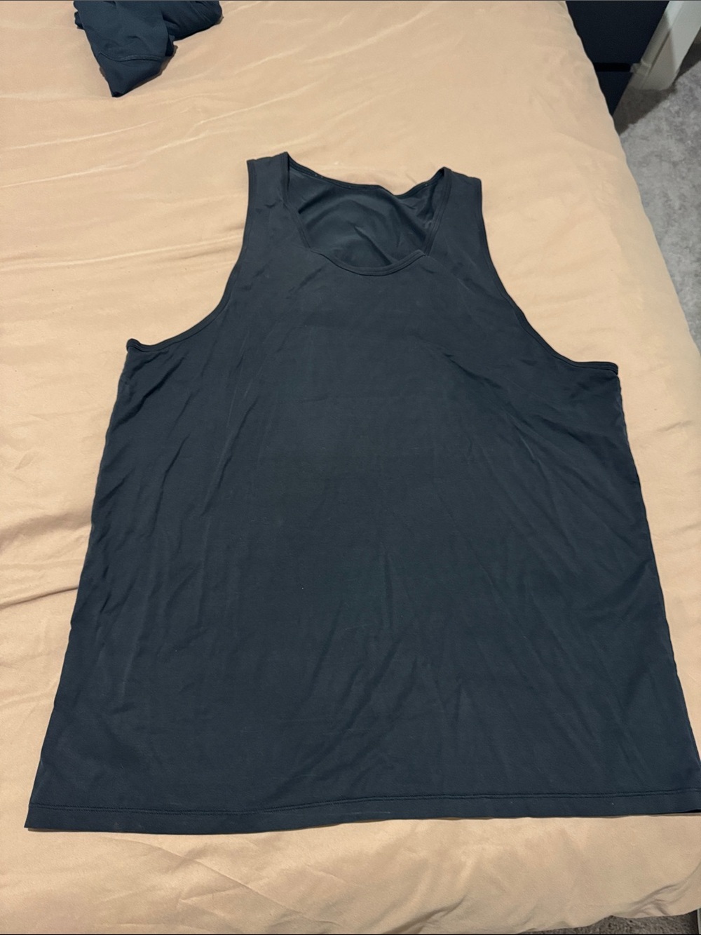 Lululemon fundamental tank XL